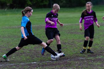 Bild 2 - D-Juniorinnen MTSV Olympia Neumnster - FSC Kaltenkirchen : Ergebnis: 0:2